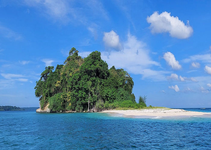 red skin island_imresizer